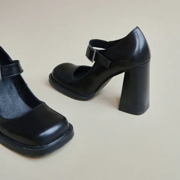 Babies à boucles et bouts carrés