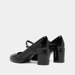 Babies à talons