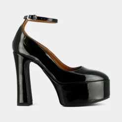 Babies à talons