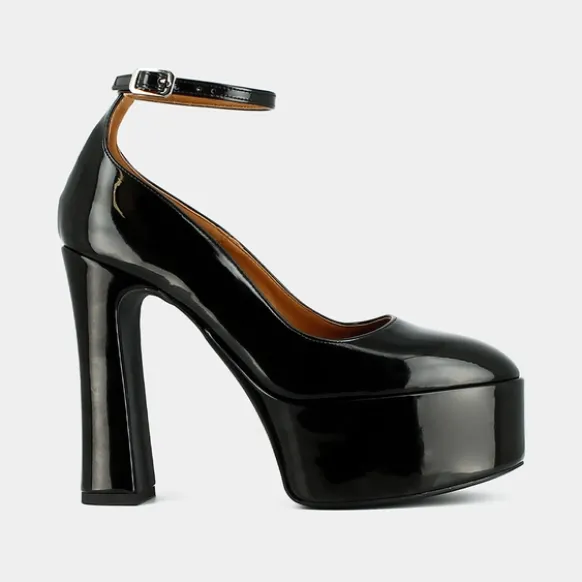 Babies à talons