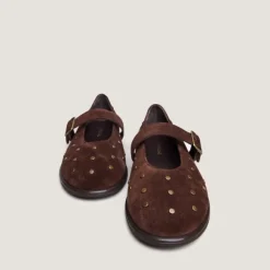 Ballerines à boucles et à rivets