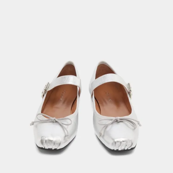 Ballerines à brides
