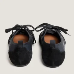 Ballerines à lacets