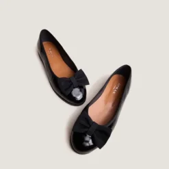 Ballerines à noeuds