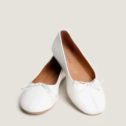 Ballerines à petits lacets