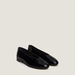Ballerines à petits talons et bouts ronds