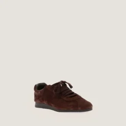 Baskets à lacets