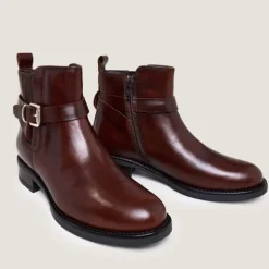 Boots à boucles