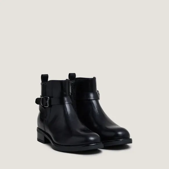 Boots à boucles