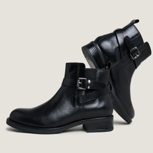Boots à boucles