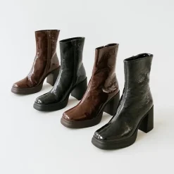 Boots à bouts carrés et plateformes