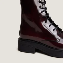Boots à lacets