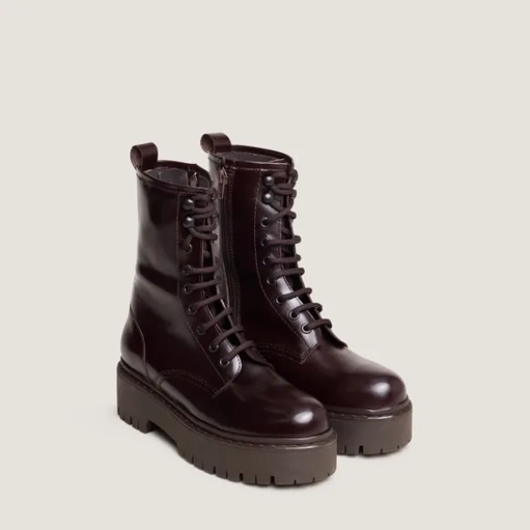 Boots à lacets