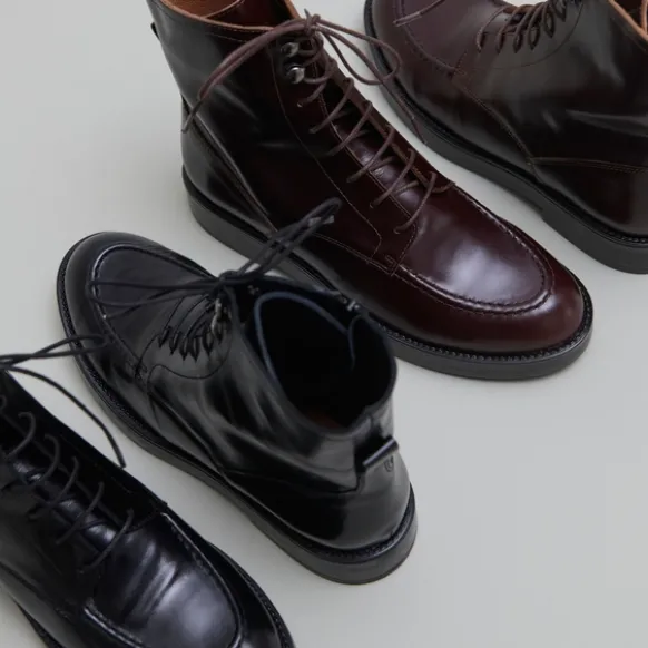 Boots à lacets