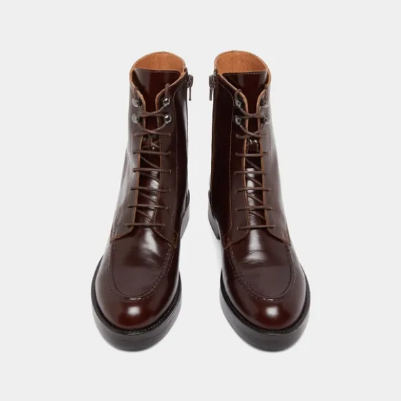 Boots à lacets