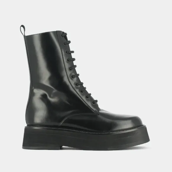 Boots à lacets et semelles épaisses