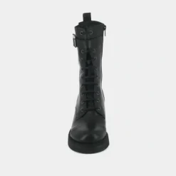 Boots à lacets, talons et détails argentés