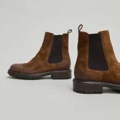 Boots à élastiques et semelles crantées