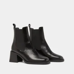 Boots à élastiques et talons épais