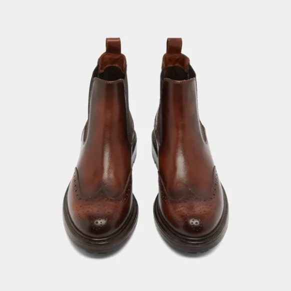 Boots à semelles crantées