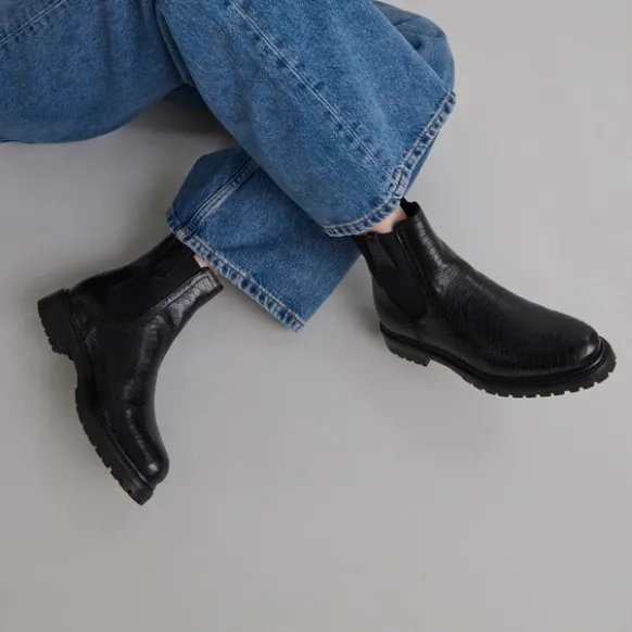 Boots à semelles crantées et élastiques