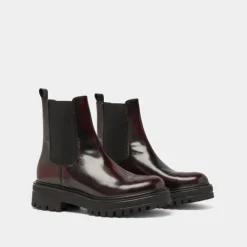 Boots à semelles crantées et élastiques
