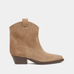 Boots à talons biseautés