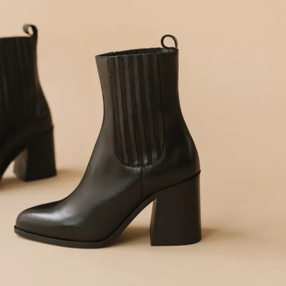 Boots à talons et à fronces