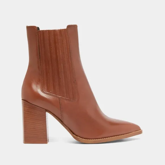 Boots à talons et bouts pointus
