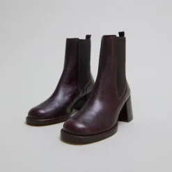 Boots à talons et élastiques