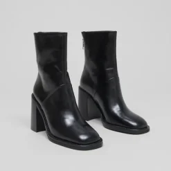 Boots à talons hauts