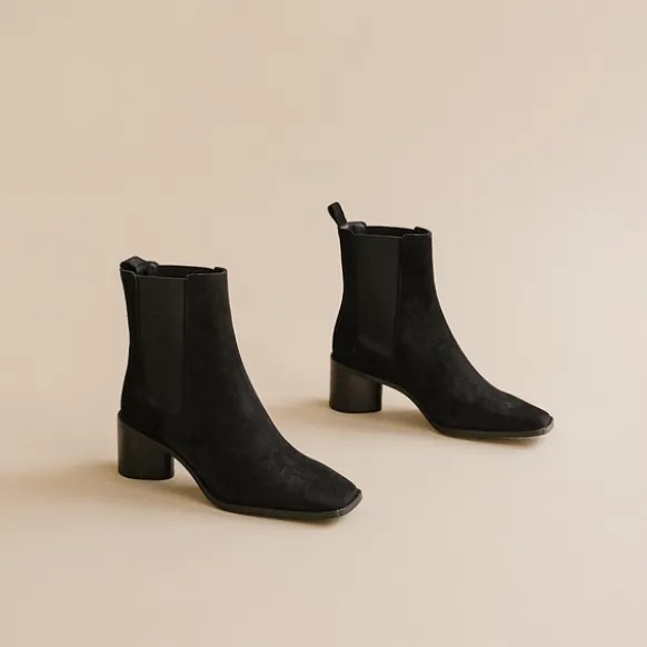 Boots à talons moyens, bouts carrés et é...