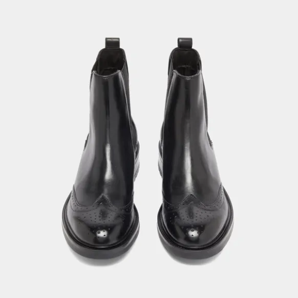 Boots basses à élastiques et détails ajourés