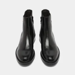 Boots basses à talons crantés