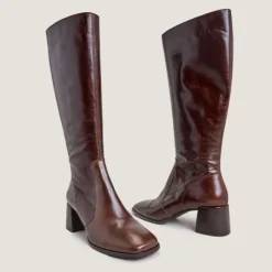 Bottes à bouts carrés