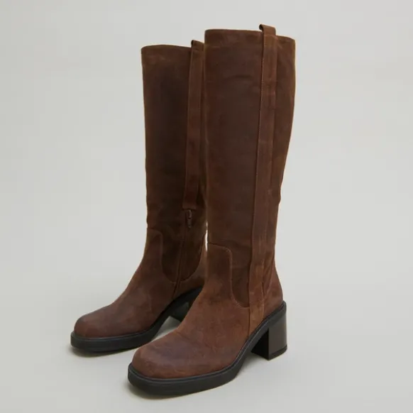 Bottes à bouts carrés et élastiques