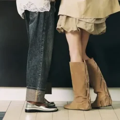 Bottes à franges et bouts ronds