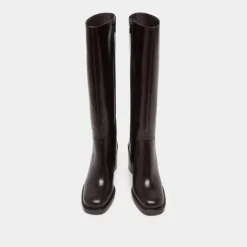 Bottes à talons débordants
