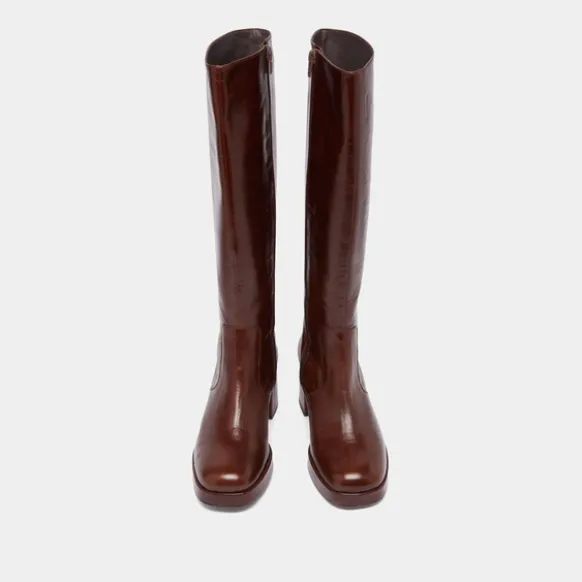 Bottes à talons et plateformes