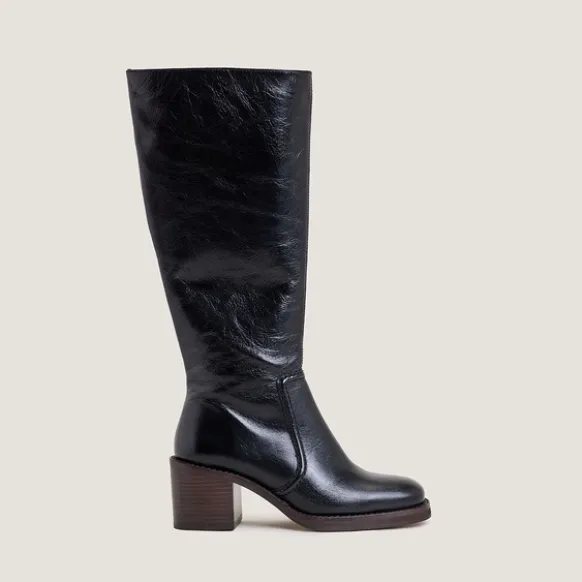 Bottes à talons lamellés