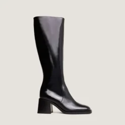 Bottes à talons épais et bouts carrés