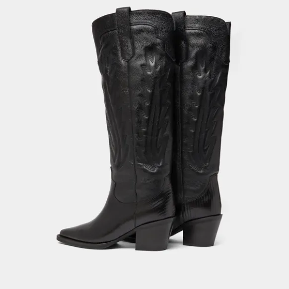 Bottes à talons épais et surpiqures apparentes