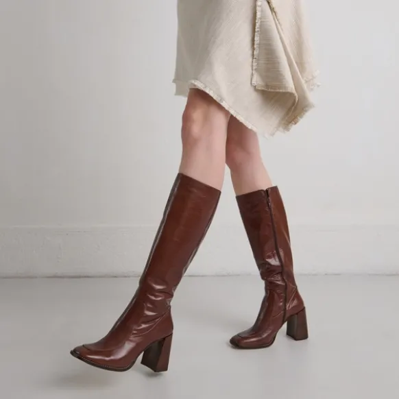 Bottes hautes à bouts carrés