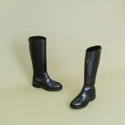 Bottes plates