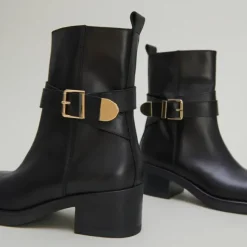 Bottines à boucles