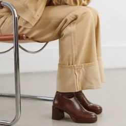 Bottines à bouts carrés