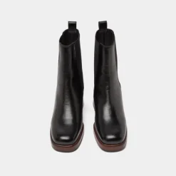 Bottines à bouts carrés et élastiques