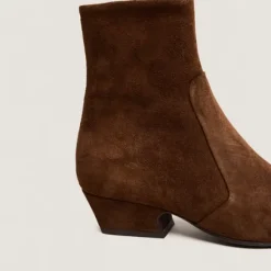 Bottines à bouts pointus