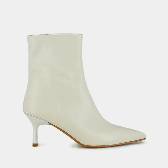 Bottines à bouts pointus