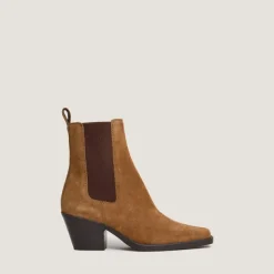 Bottines à bouts pointus et talons biseautés